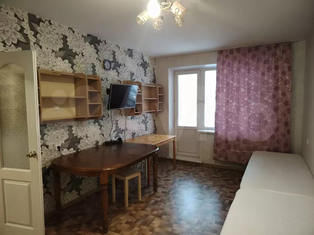 2-к. квартира, 36 м, 1/10 эт. - Фото 0