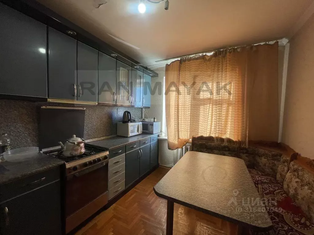 3-к кв. Адыгея, Майкоп ул. Жуковского, 47 (64.4 м) - Фото 0