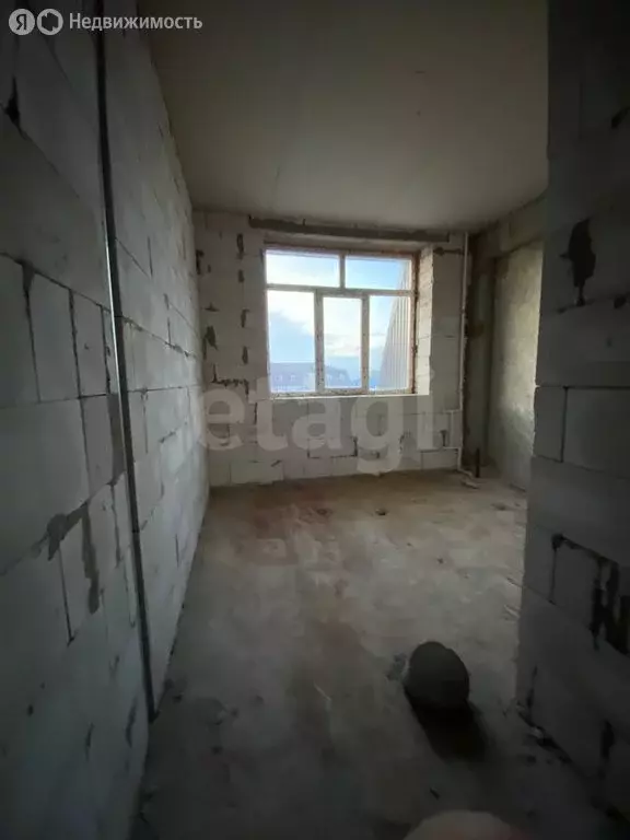 3-комнатная квартира: Каспийск, улица Амет-хан Султана, 26 (76 м) - Фото 1