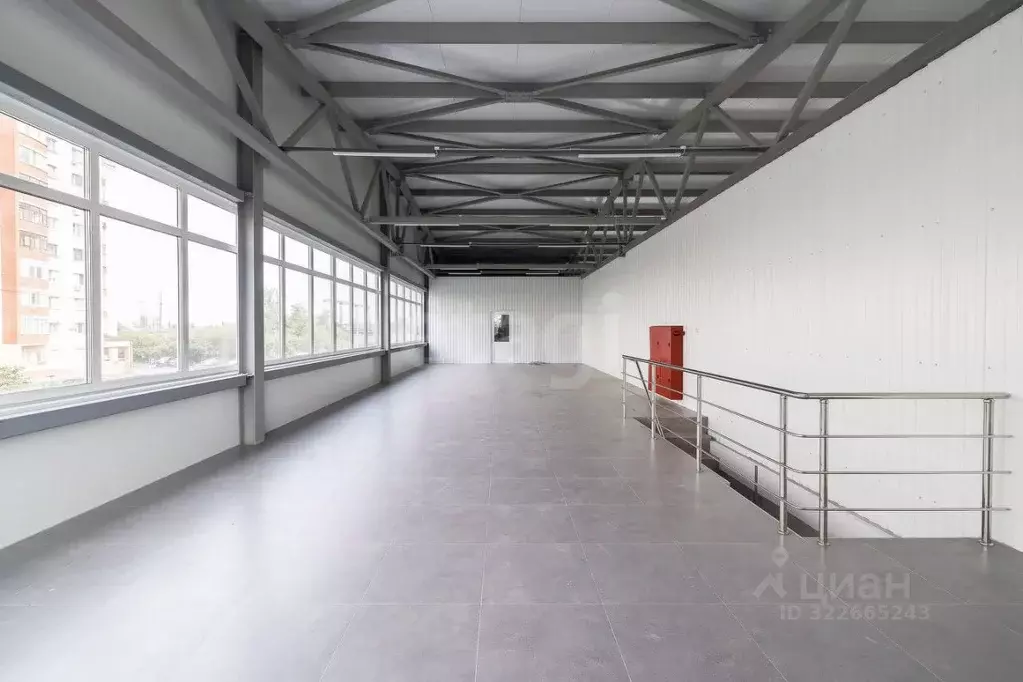 Склад в Тюменская область, Тюмень Народная ул., 1 (783 м) - Фото 1