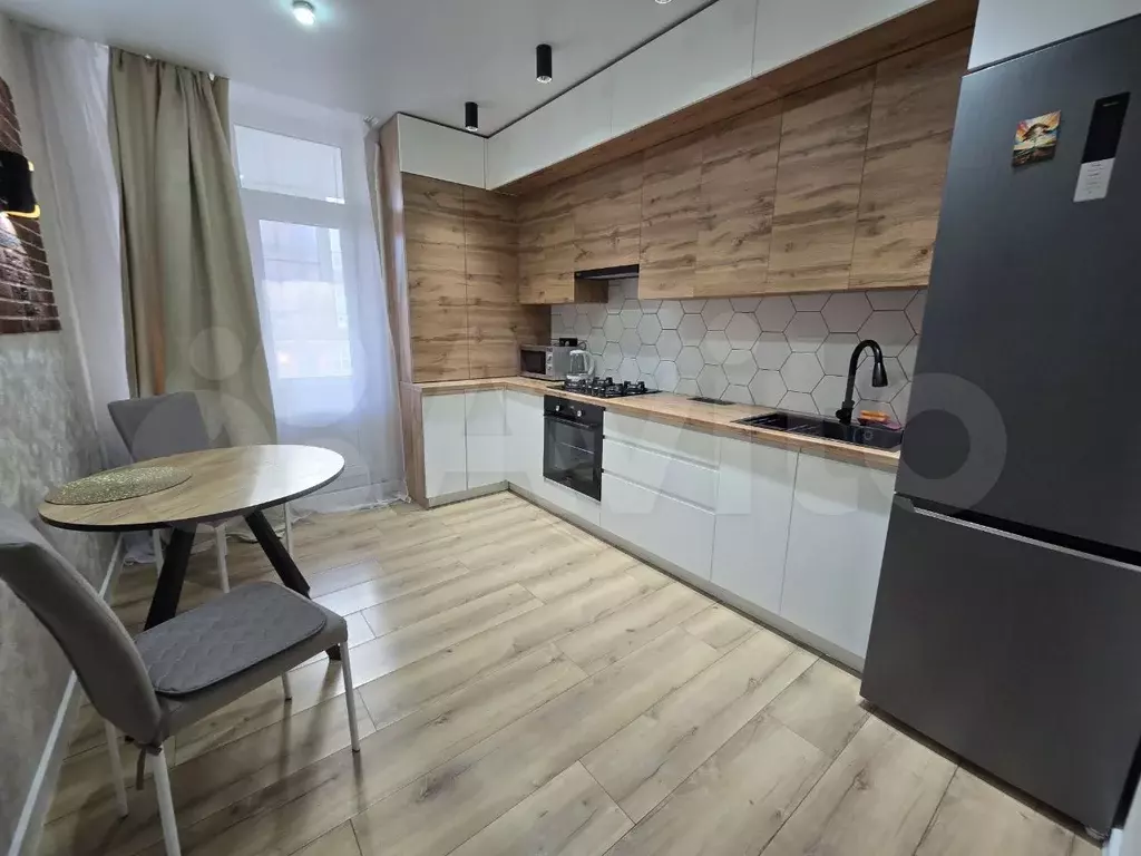 1-к. квартира, 40 м, 13/24 эт. - Фото 0