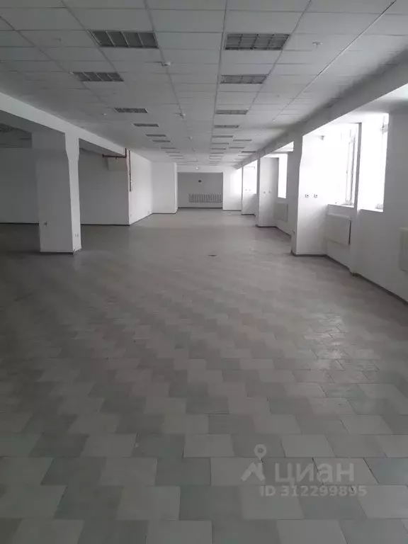 Склад в Татарстан, Казань ул. Сибирский Тракт, 34к1 (467 м) - Фото 1