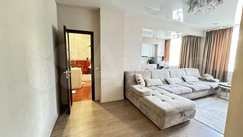 3-к. квартира, 73 м, 5/5 эт. - Фото 1
