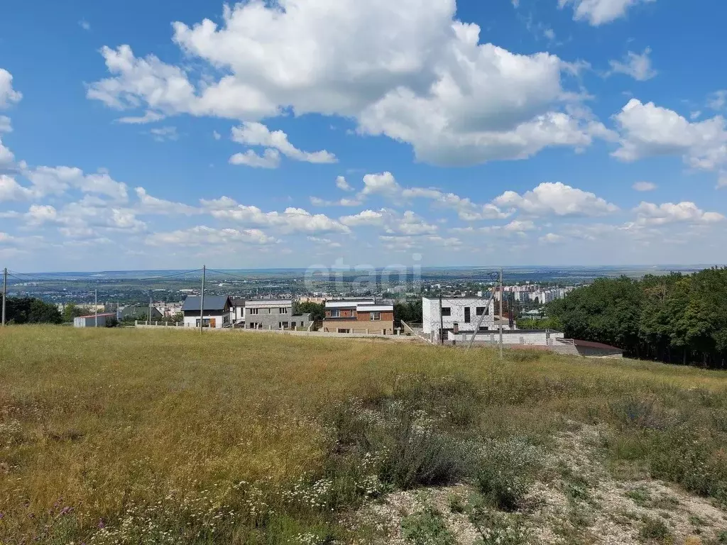 Участок в Саратовская область, Саратов ул. Волновая, 7 (5.0 сот.) - Фото 0