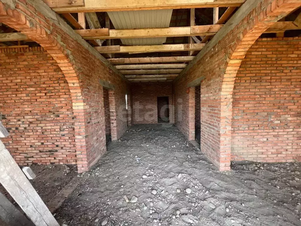 Дом в Ингушетия, Назрань Кабардинская ул. (200 м) - Фото 1