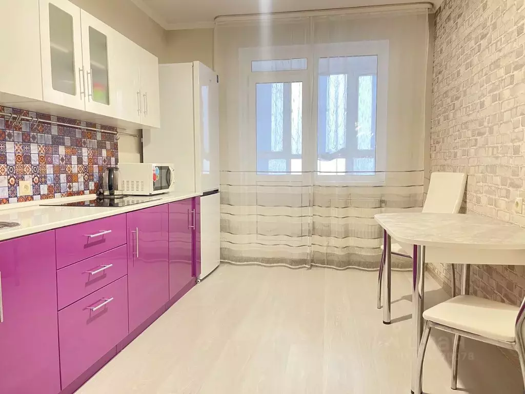 1-к кв. Саратовская область, Энгельс Красноармейская ул., 88А (45.0 м) - Фото 0