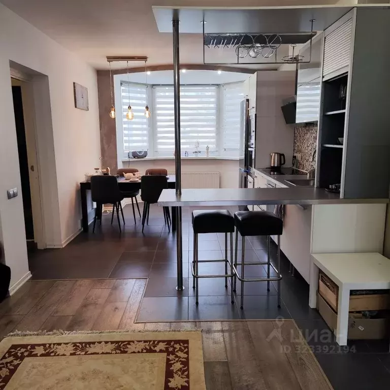 Таунхаус в Санкт-Петербург, Санкт-Петербург, Петергоф ул. Дивеевская, ... - Фото 2