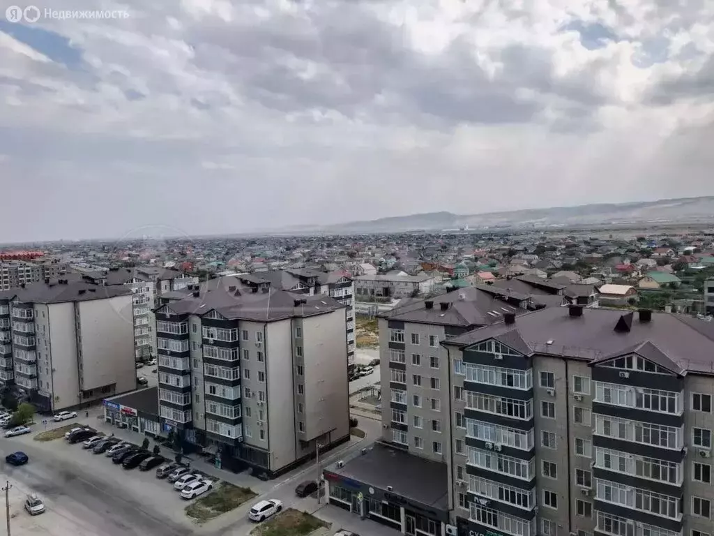 Квартира-студия: Каспийск, улица Каспийское шоссе, 1/4 (57 м) - Фото 1