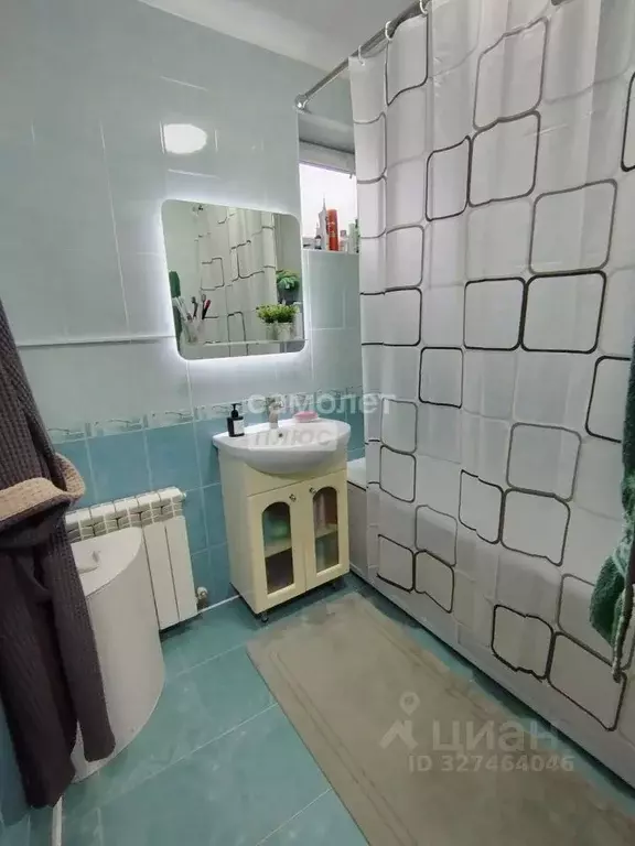 Дом в Краснодарский край, Тимашевск ул. Котляра (180 м) - Фото 1