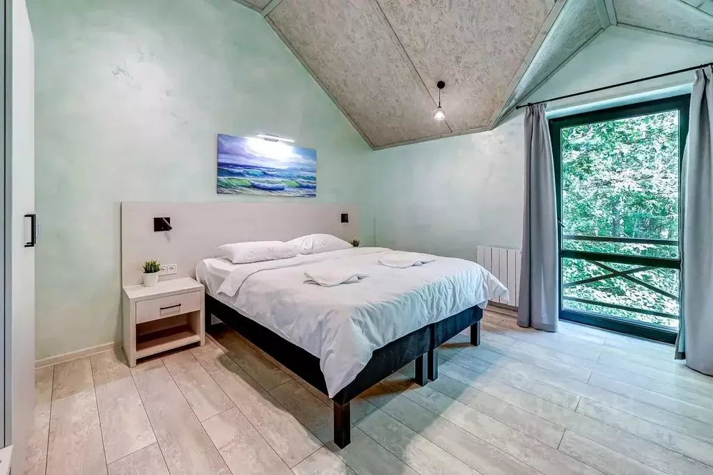 Комната Ленинградская область, Сосновый Бор Устьинская ул., 11/2 - Фото 1