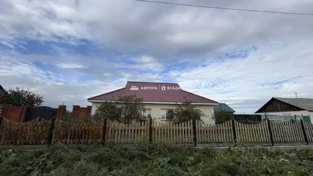 Дом в Челябинская область, Кизильский муниципальный округ, пос. ... - Фото 2