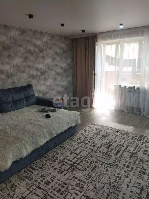 3-к кв. Воронежская область, Воронеж бул. Победы, 43 (92.0 м) - Фото 0