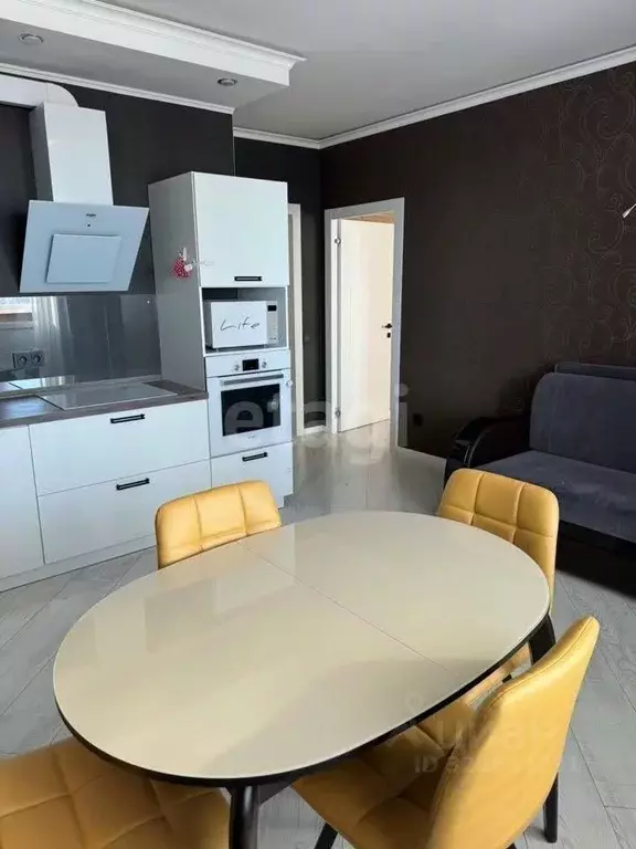 1-к кв. Ханты-Мансийский АО, Сургут Университетская ул., 11 (51.2 м) - Фото 0