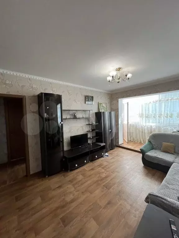 3-к. квартира, 60 м, 9/9 эт. - Фото 1