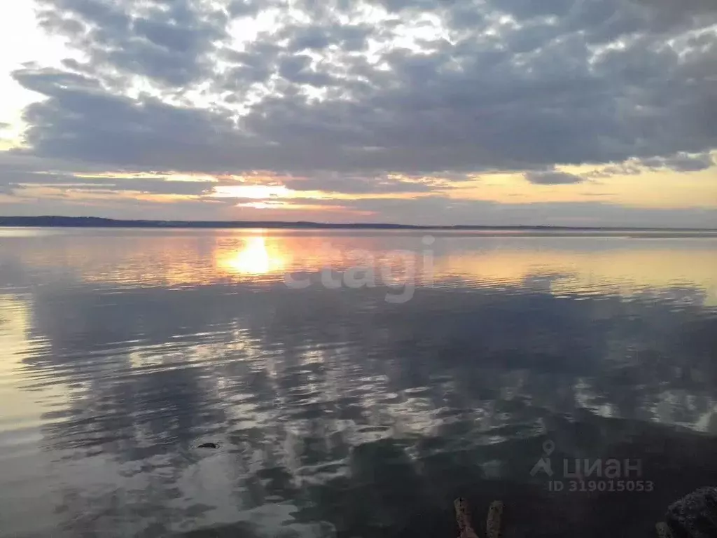 Дом в Пермский край, Добрянский муниципальный округ, с. Усть-Гаревая  ... - Фото 0