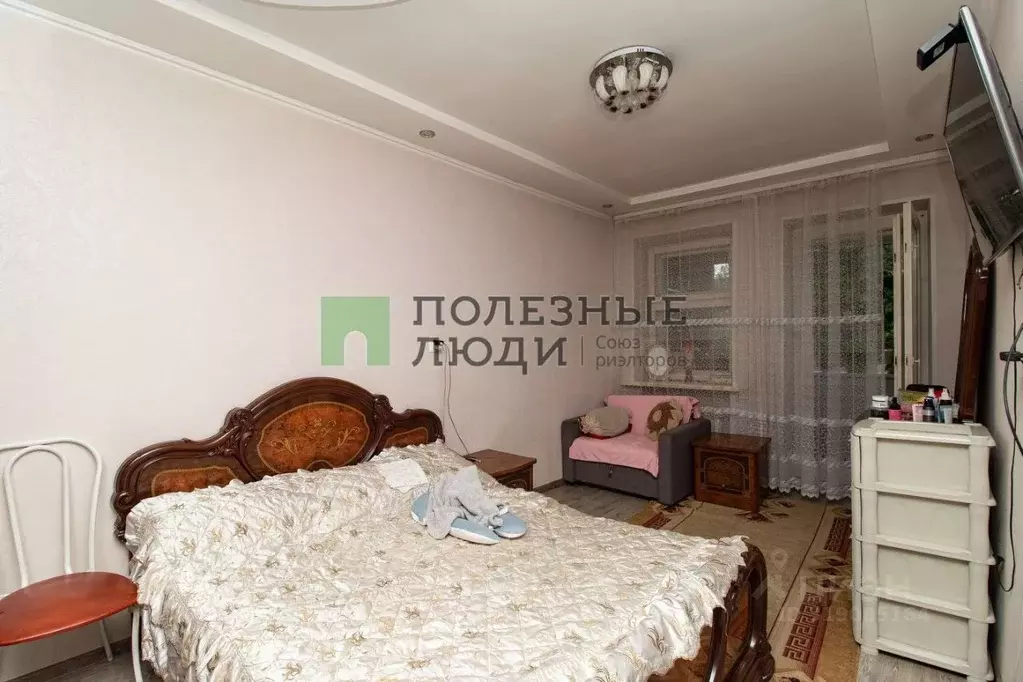 3-к кв. Красноярский край, Красноярск ул. Глинки, 11 (77.0 м) - Фото 0