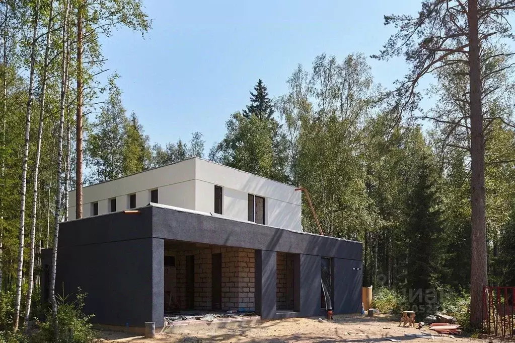 Дом в Ленинградская область, Выборгский район, Первомайское с/пос, ... - Фото 1