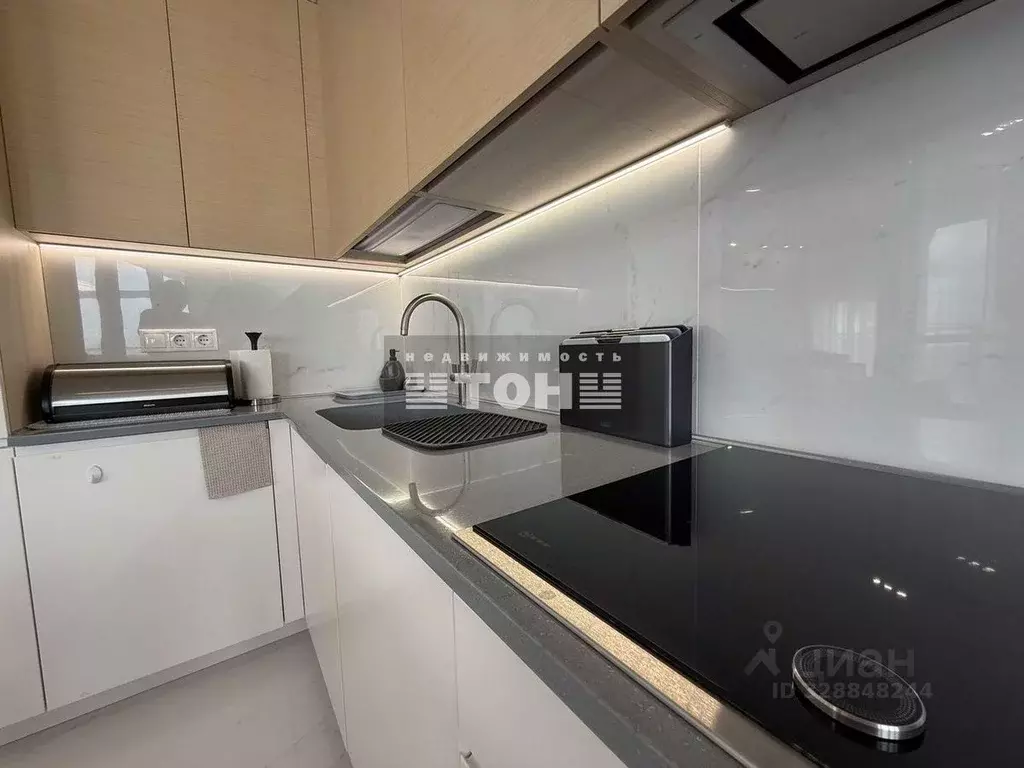 2-к кв. Краснодарский край, Геленджик Крымская ул., 3к4 (74.3 м) - Фото 2