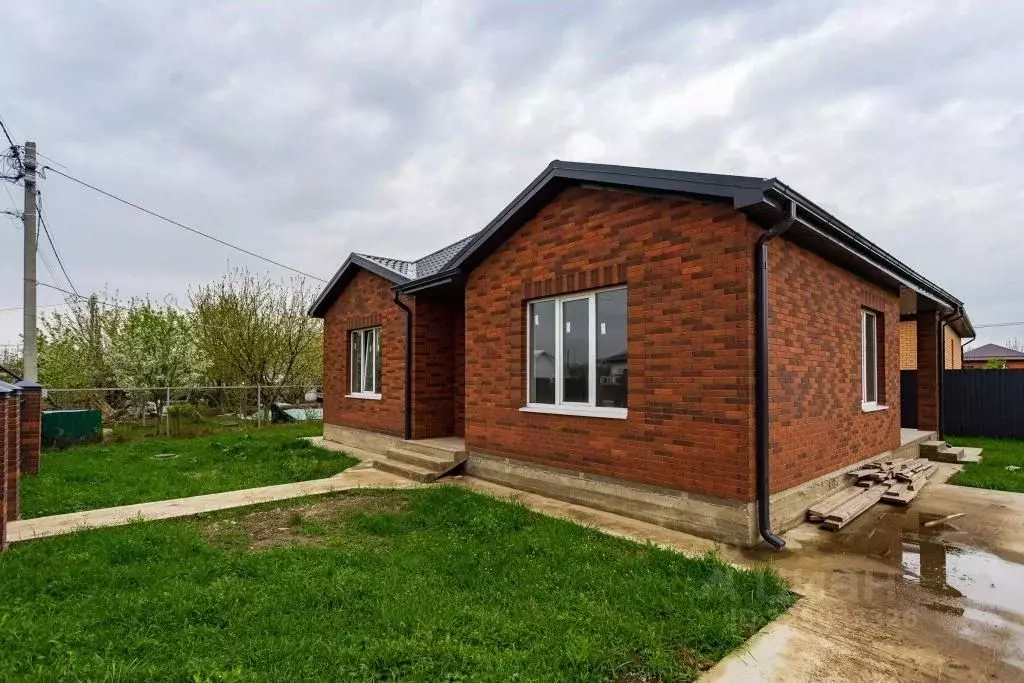 Дом в Адыгея, Тахтамукайский район, Козет аул Кубаньстроевская ул., 34 ... - Фото 1