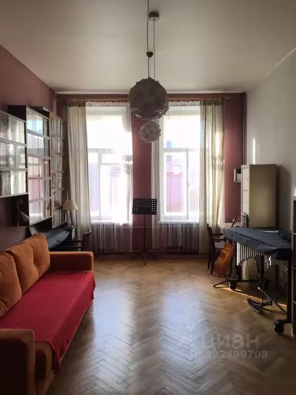 Комната Санкт-Петербург ул. Чехова, 11-13 (24.7 м) - Фото 1