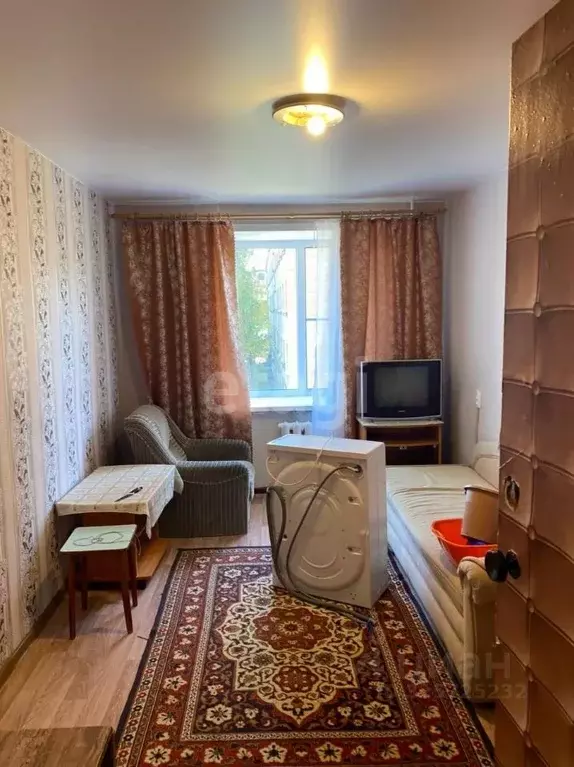 Комната Коми, Ухта Советская ул., 10 (11.7 м) - Фото 1