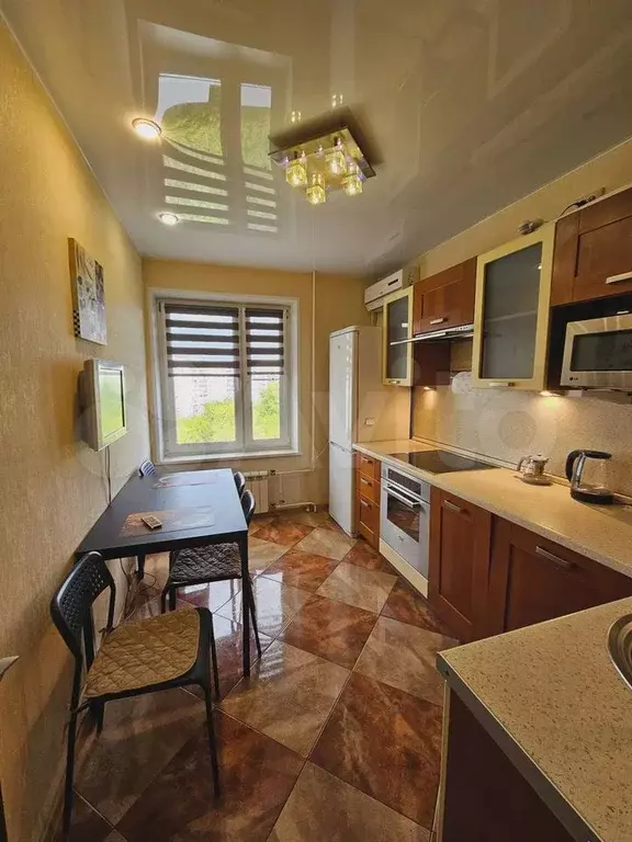 3-к. квартира, 65 м, 9/9 эт. - Фото 0