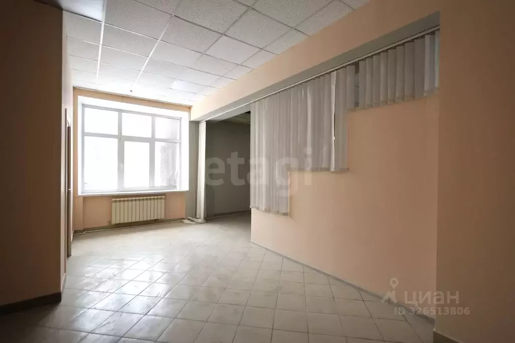 Торговая площадь в Оренбургская область, Оренбург ул. Шевченко, 255 ... - Фото 2