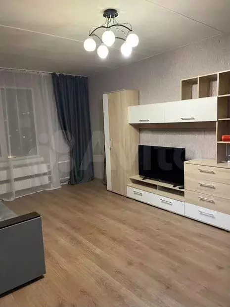 1-к. квартира, 40м, 10/12эт. - Фото 0