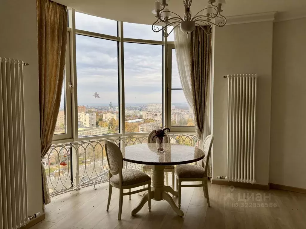 2-к кв. Тульская область, Тула ул. Фрунзе, 27А (66.6 м) - Фото 1