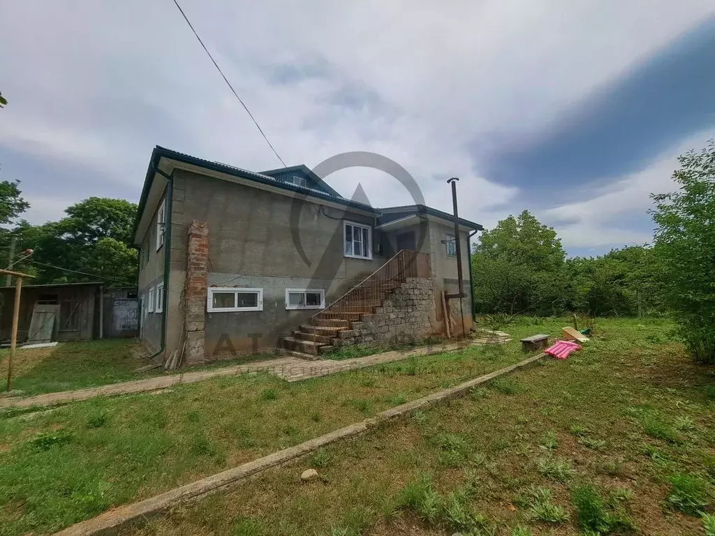 Дом в Краснодарский край, Апшеронский район, пос. Новые Поляны ... - Фото 0