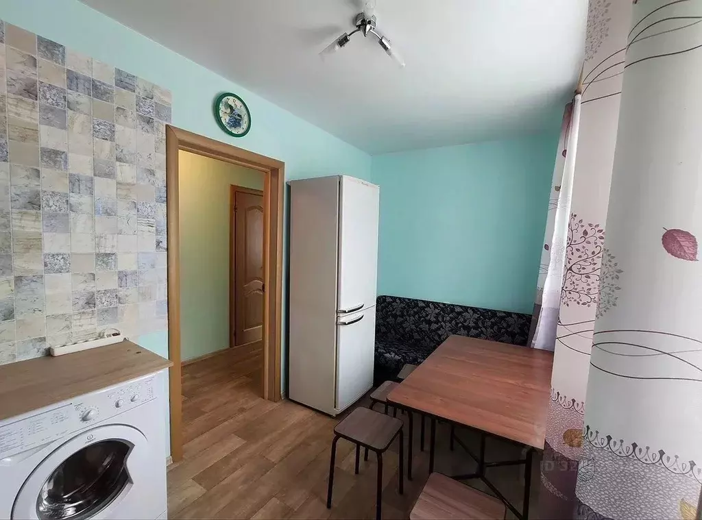 1-к кв. Тюменская область, Тюмень Мелиораторов мкр, ул. 70 лет ... - Фото 2