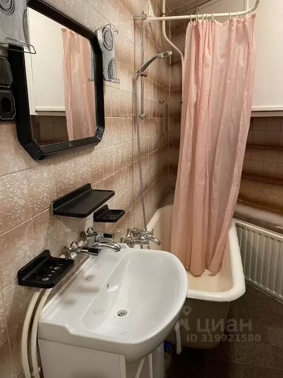 2-к кв. Санкт-Петербург Чкаловский просп., 60 (70.0 м) - Фото 0