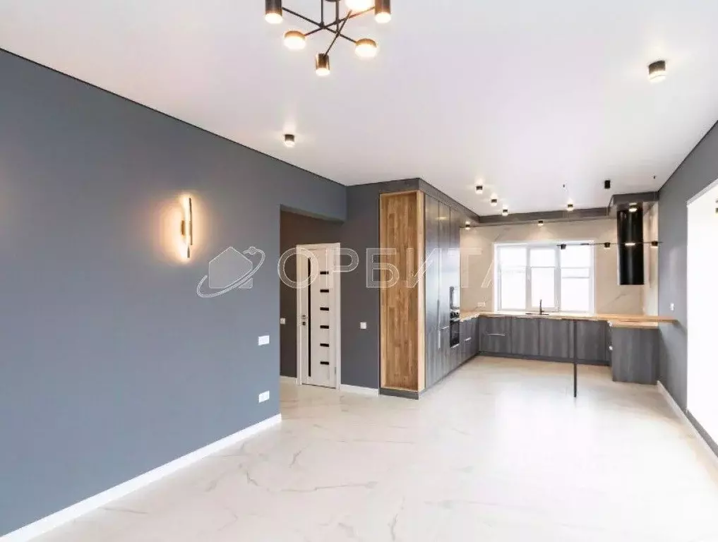 Дом в Тюменская область, Тюменский район, д. Ушакова  (120 м) - Фото 1