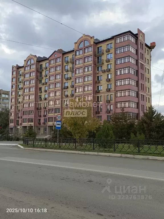 1-к кв. Калмыкия, Элиста ул. Имени Н.С. Хрущева, 15 (39.2 м) - Фото 0