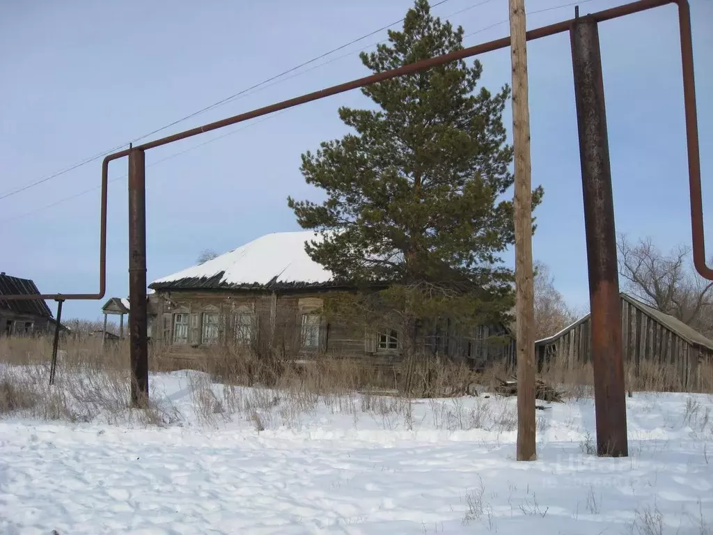 Участок в Самарская область, Хворостянка с/пос, с. Чувичи ул. ... - Фото 1