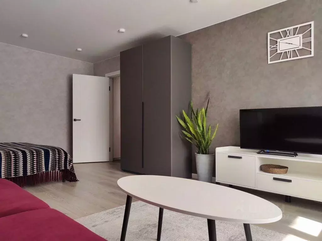 1-к кв. Пермский край, Пермь ул. Лебедева, 32 (55.0 м) - Фото 2