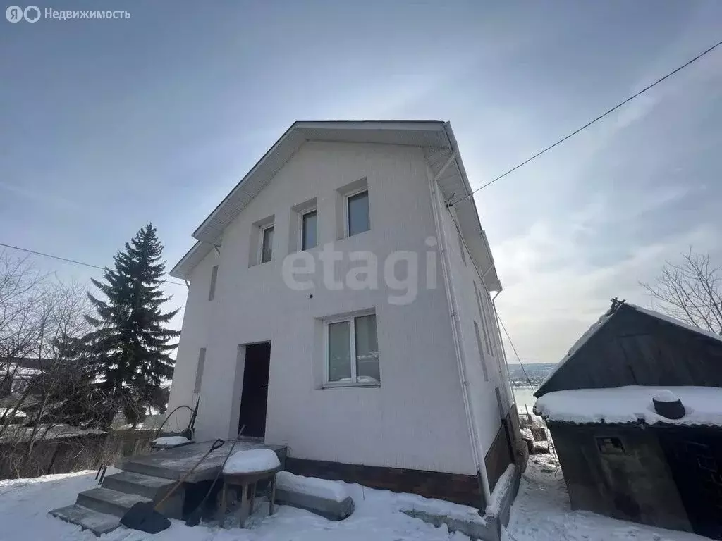 Дом в Иркутск, Дальневосточная улица (301 м) - Фото 1