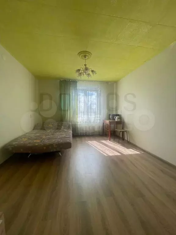 Комната 17,7 м в 6-к., 9/9 эт. - Фото 0