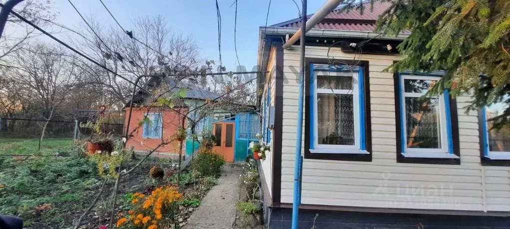 Дом в Адыгея, Майкопский район, Краснооктябрьское с/пос, пос. Табачный ... - Фото 1