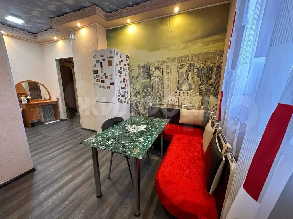 3-к. квартира, 69 м, 2/9 эт. - Фото 0