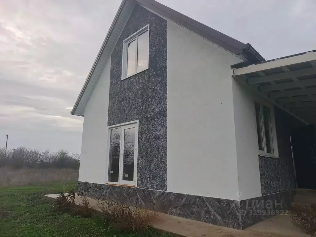 Дом в Краснодарский край, Северский район, Афипское городское ... - Фото 1