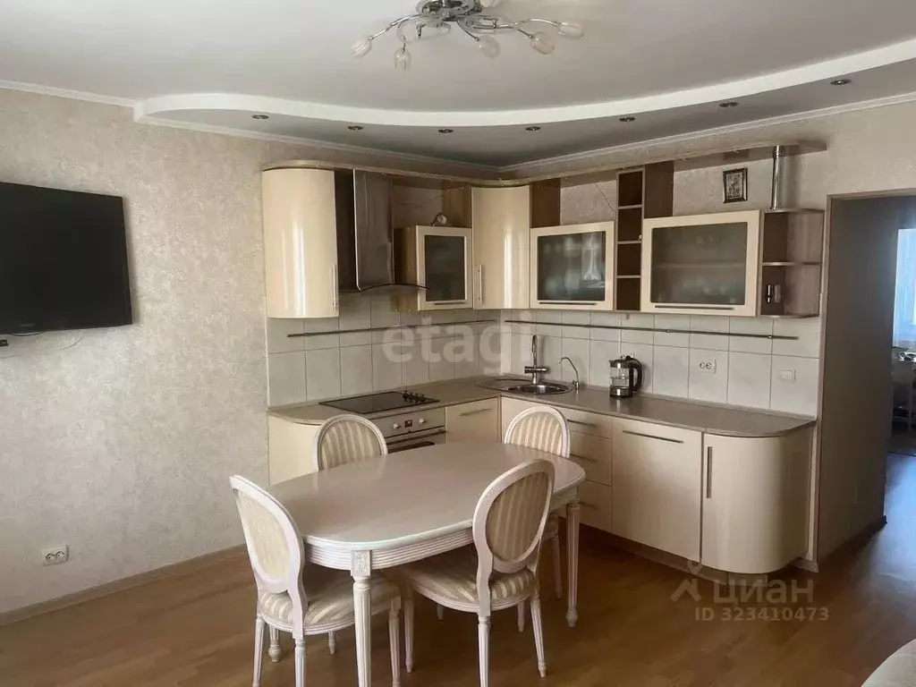 2-к кв. Кемеровская область, Кемерово ул. Веры Волошиной, 43 (62.7 м) - Фото 1