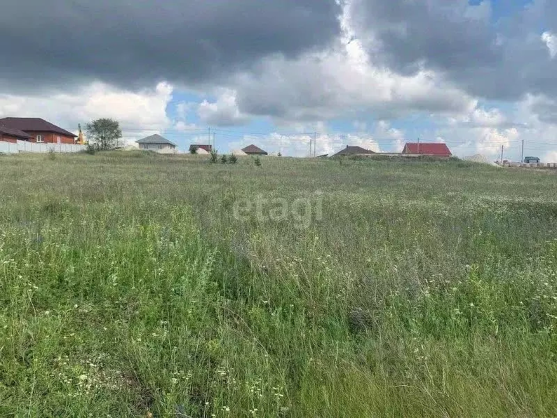 Участок в Белгородская область, Старый Оскол ул. Яружная (15.0 сот.) - Фото 1