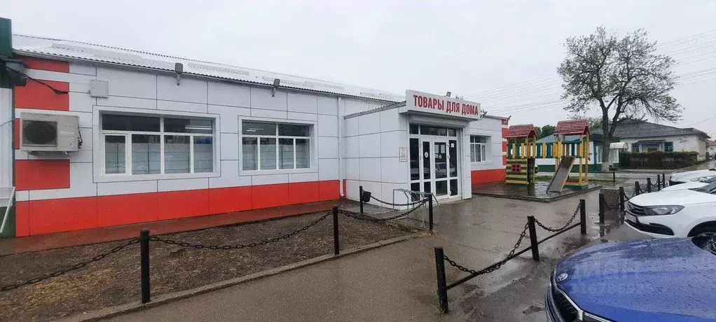 Торговая площадь в Краснодарский край, Динской район, Нововеличковское ... - Фото 0