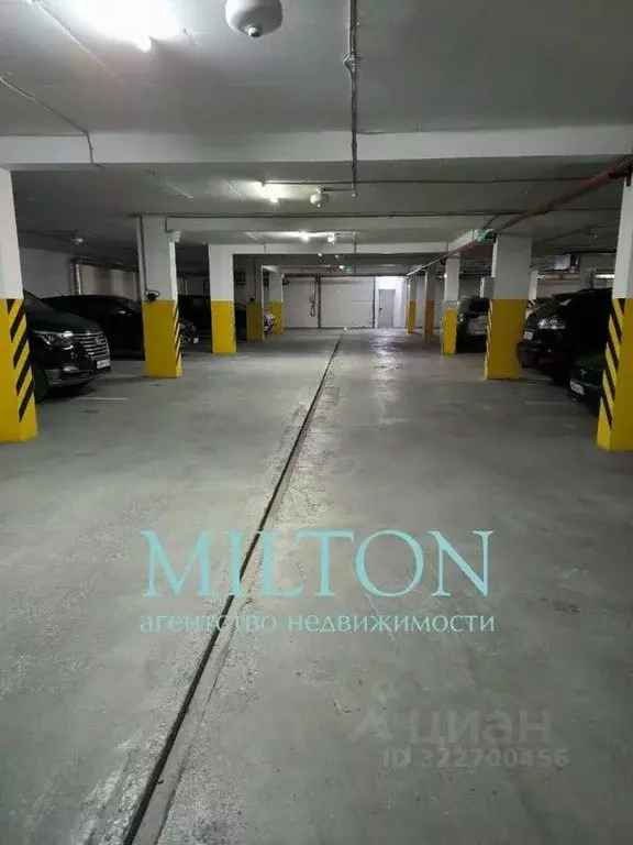 Гараж в Краснодарский край, Геленджик пер. Больничный, 1к6А (16 м) - Фото 1