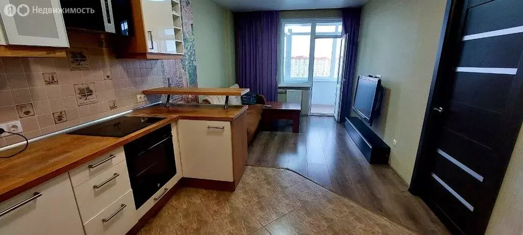1-комнатная квартира: Псков, улица Рокоссовского, 40А (43 м) - Фото 1
