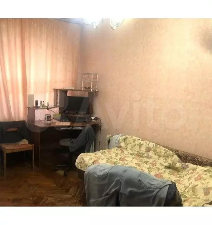 Комната 18 м в 2-к., 2/4 эт. - Фото 0