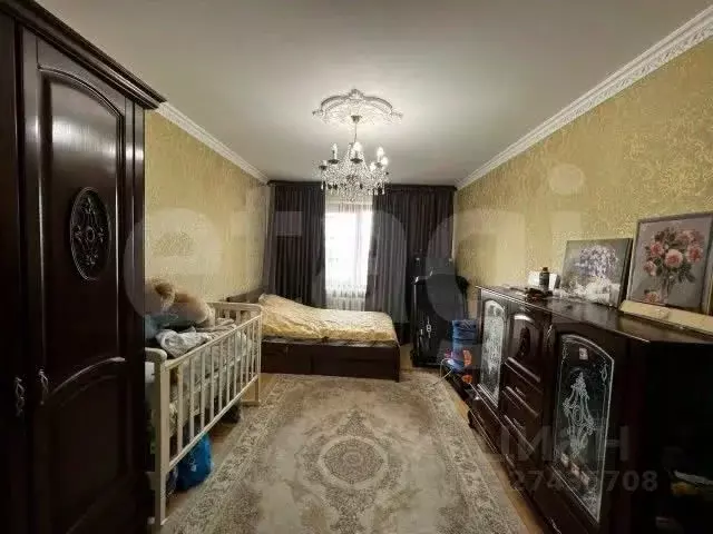 3-к кв. Крым, Симферополь ул. Ешиль Ада (73.2 м) - Фото 1