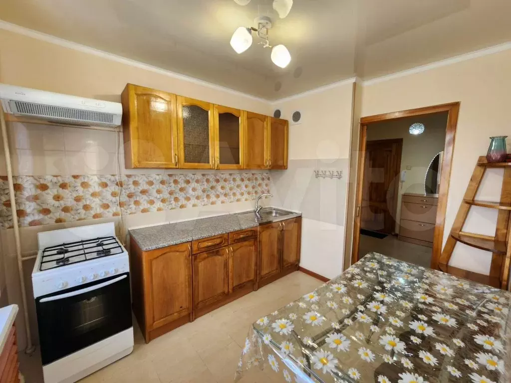 2-к. квартира, 50 м, 7/9 эт. - Фото 0