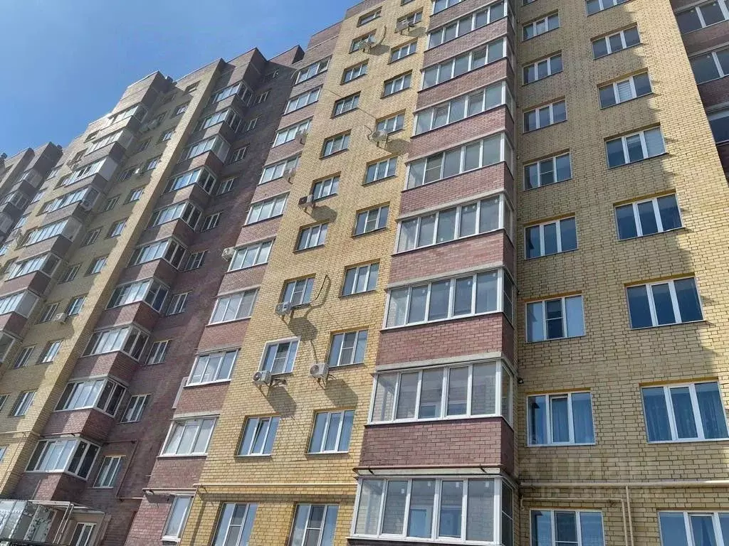 2-к кв. Курская область, Курск ул. Льва Толстого, 21 (60.0 м) - Фото 0